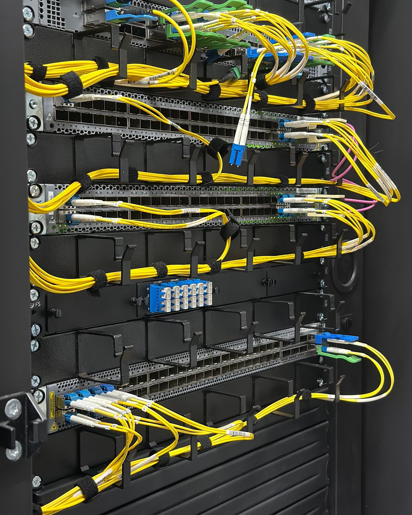 Glasfaser-Patchfeld im LWLcom-Rechenzentrum in Bremen